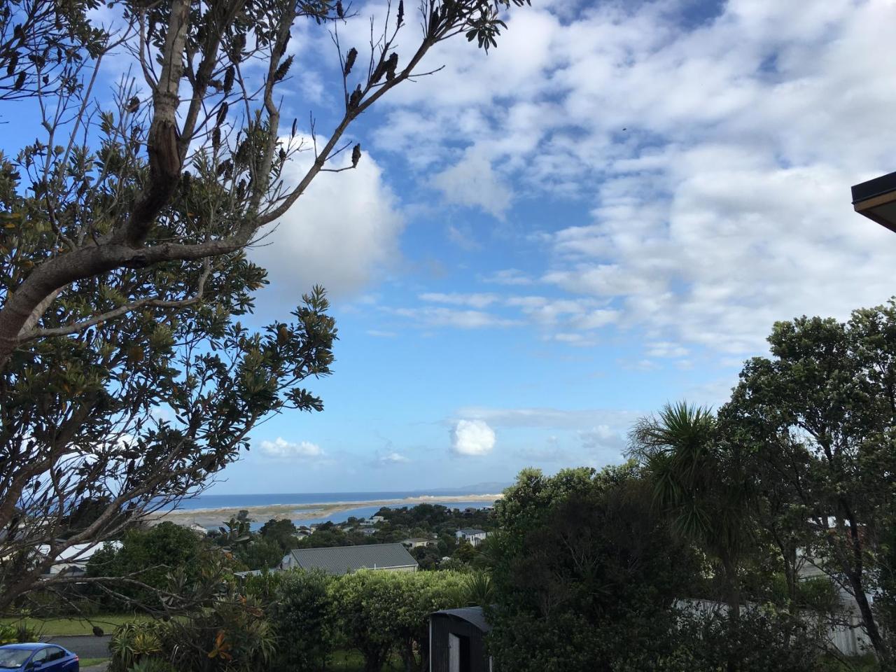 Chalet Cullen, Mangawhai Exterior photo
